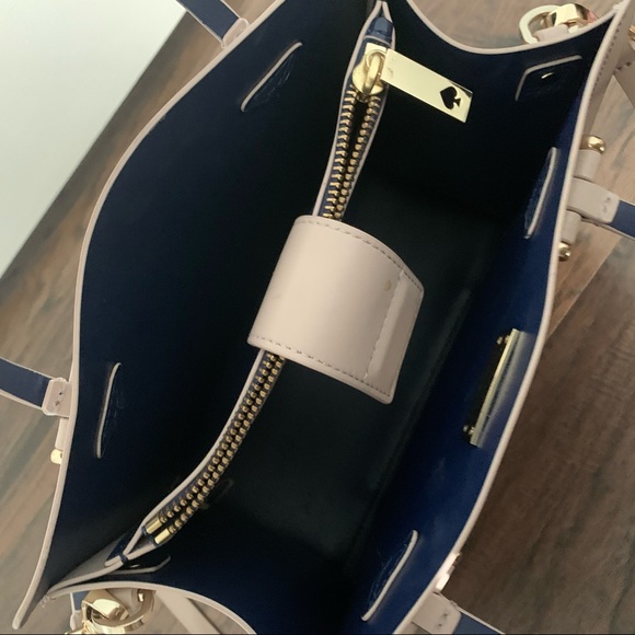 Kate spade cross body tote - Picture 4 of 7